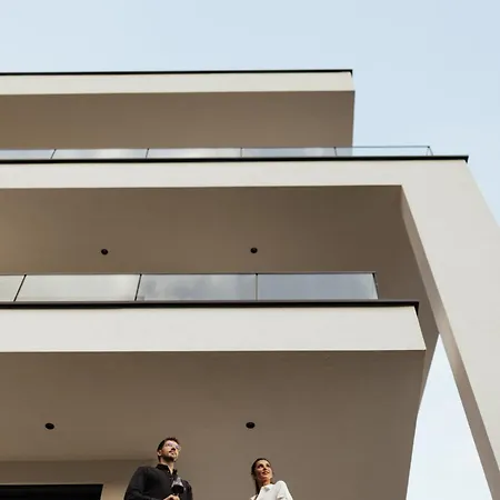 Апартаменты The Hills Мерано