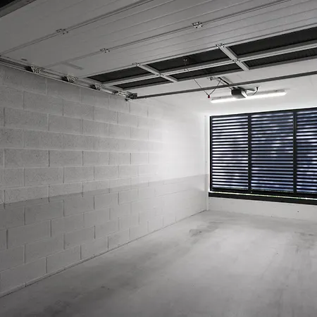 The Hills Мерано