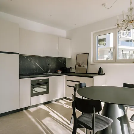 The Hills * Мерано