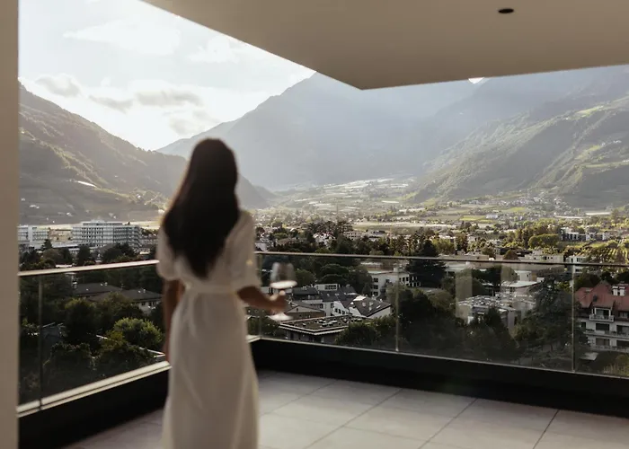 The Hills Apartment *